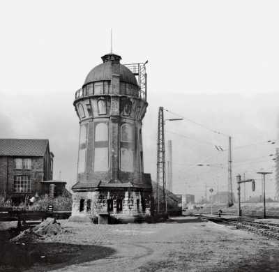 1974-04-06_Wasserturm (1024x1000)